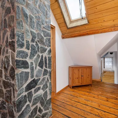 Дом отдыха Spacious House For Families In The Mountains By Renters *